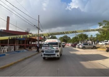 FUGA DE GAS: Fuerte explosión en centro de Cancún deja un herido de gravedad 3 FUGA DE GAS: Fuerte explosión en centro de Cancún deja un herido de gravedad