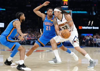 Dónde ver Denver Nuggets vs Oklahoma City Thunder: Duelo por el Trono de la Conferencia Oeste