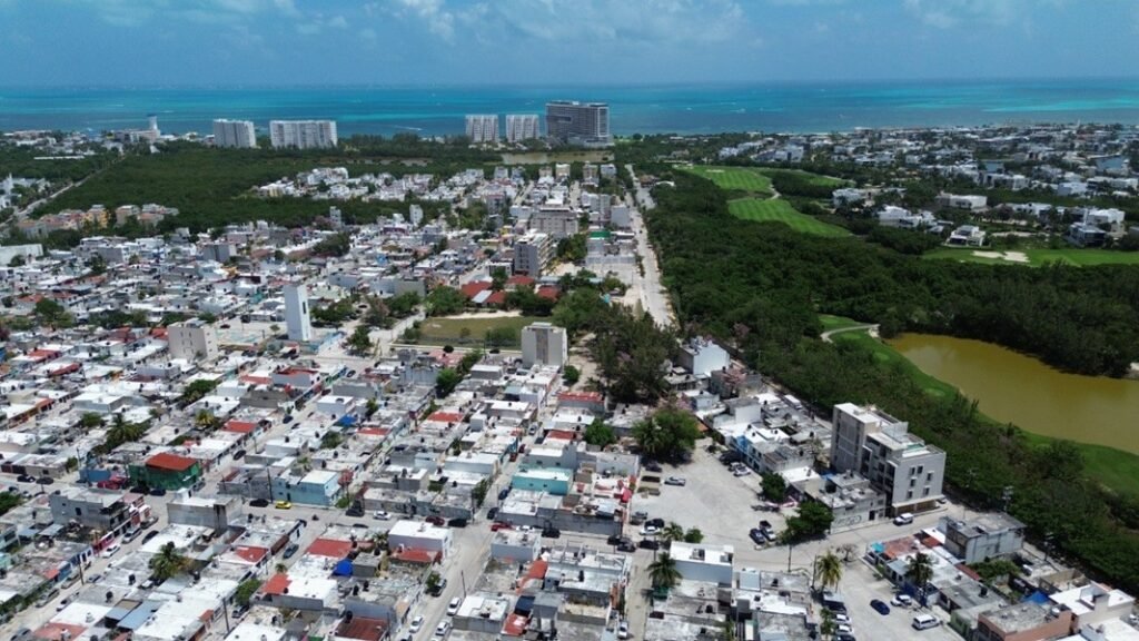 photo 5665861573909613315 y 1