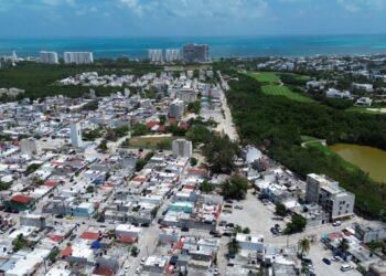 DONCELES 28: Divide crecimiento inmobiliario a vecinos por drenaje, densidad y cambio urbano (VIDEO)