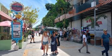 Asegura CANIRAC que apertura de restaurantes supera cierres en Playa del Carmen
