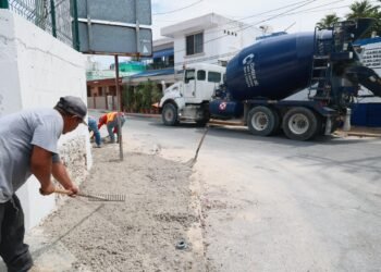 Avanza rehabilitación de la avenida Jesús Martínez Ross en Isla Mujeres