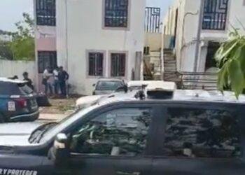 Asesinan a hombre en su vivienda en Playa del Carmen