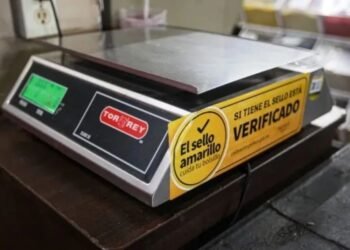 GARANTIZAN «KILOS DE A KILO»: Profeco refuerza supervisión de básculas en comercios