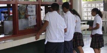 Cofepris reporta saldo blanco en escuelas, pero alerta por ambulantes en alrededores