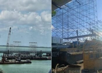 Montan escenario sobre la laguna para inauguración del Puente Nichupté