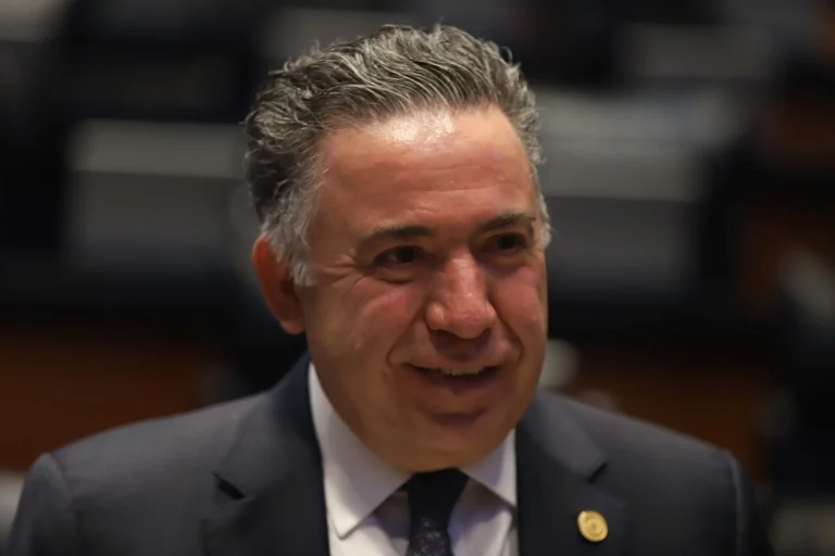 Enrique Inzunza negocia colaboración con el Departamento de Justicia de EU