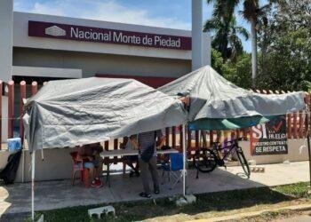 CASI 8 MESES DE HUELGA: Estancadas las negociaciones en el Monte de Piedad