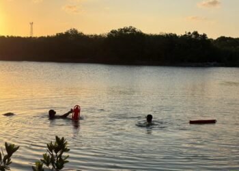 “SE FUE DE PINTA”: Desaparece adolescente en laguna ABC de Cancún