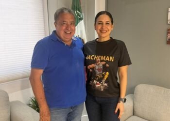 Antes rivales, hoy amigos; Mendicuti visita a Estefanía