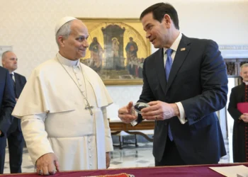 Marco Rubio reconduce la relación con el Vaticano tras fricciones con Trump