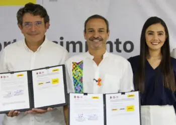 Alianza para impulsar a microempresarios de QR