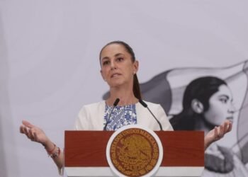 Seguridad federal escolta a Rocha Moya ante posibles amenazas a su integridad