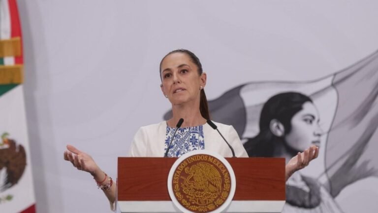 Seguridad federal escolta a Rocha Moya ante posibles amenazas a su integridad