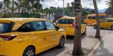 PERFECT DAY: Rechazan taxistas de Mahahual freno de Semarnat al proyecto