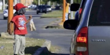 PROBLEMÁTICA COMPLEJA: Persiste trabajo infantil bajo justificación de acompañamiento familiar
