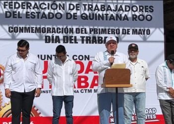 1M: Conmemora Marín con la CTM; manda «saludo respetuoso» a Santamaría