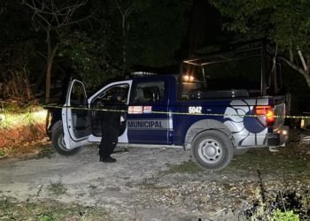 Ejecutan a taxista en la colonia irregular México de Cancún