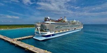 ROYAL CARIBBEAN: No descarta retomar el diálogo para revivir proyecto