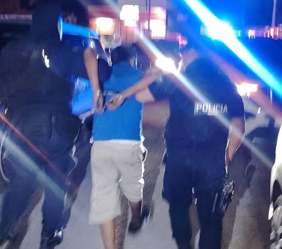 Capturan a sujeto tras robo a Oxxo en Cancún 1 WhatsApp Image 2026 05 21 at 1.40.03 PM 1