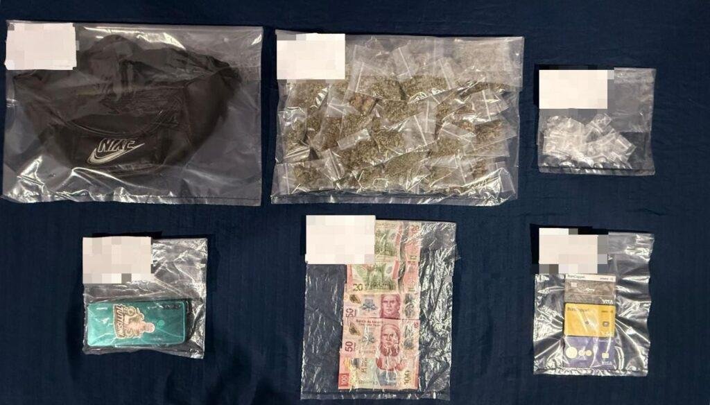 Detienen a mujer con marihuana y cristal en la SM. 517 de Cancún 1 WhatsApp Image 2026 05 21 at 12.00.39 PM 1