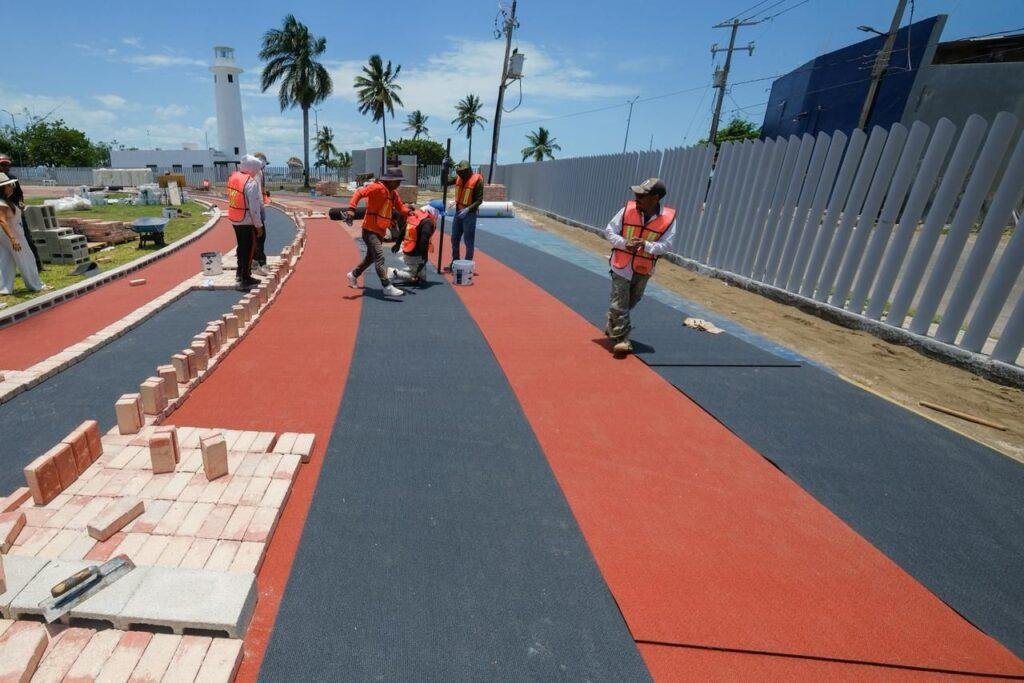Supervisa Mara Lezama avances en la primera pista de atletismo certificada de la Península en Chetumal 2 WhatsApp Image 2026 05 23 at 10.12.27 AM 2