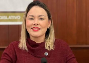 Yeraldine Bonilla Valverde asume el mando histórico de Sinaloa