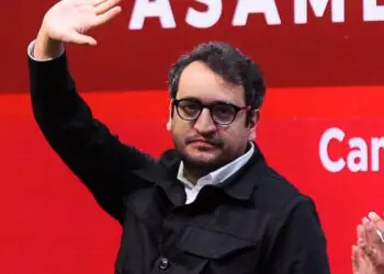 Andy López Beltrán busca diputación federal; redefine su rol político