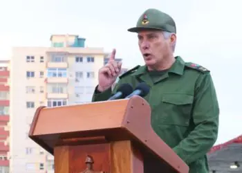 Cuba advierte a EE.UU.: agresión militar desatará "baño de sangre"