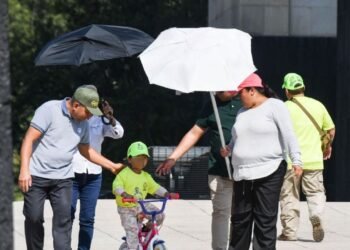 Salud federal escala alerta por golpe de calor ante temperaturas extremas