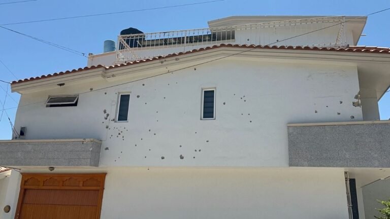 Escalada de Tensión: Atacan inmueble de Rocha Moya en Culiacán