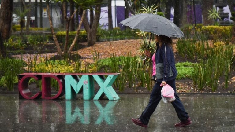 Alerta Amarilla en CDMX este domingo 10 de mayo de 2026. Lluvias torrenciales, vientos fuertes y granizo pronosticados. Descubre cómo proteger tu hogar y qué precauciones tomar ante el inminente impacto climático.