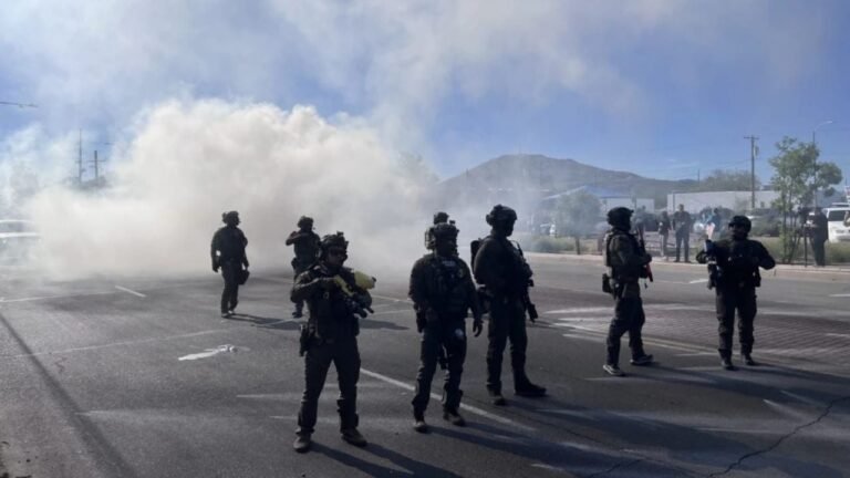Activistas Revelan Redes Ocultas de ICE: El Mapa que Transforma la Vigilancia en Tucson