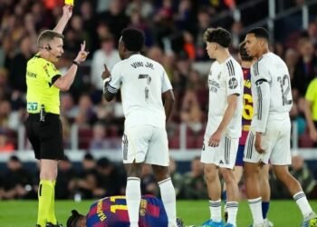 Florentino Pérez impulsa elecciones tras debacle deportiva del Real Madrid
