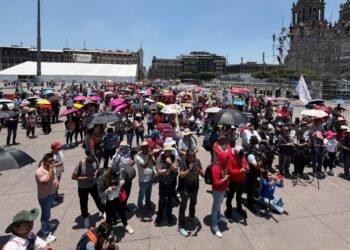 Docentes rechazan alza salarial y escalan huelga nacional inminente