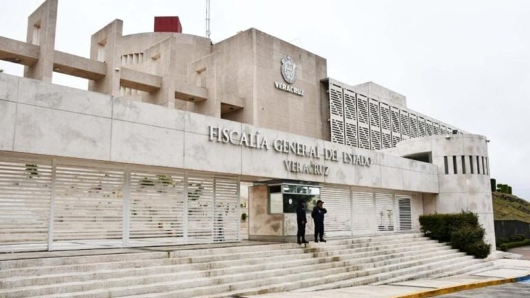 Colapso en Cosoleacaque: Descubren madre e hija asesinadas violentamente