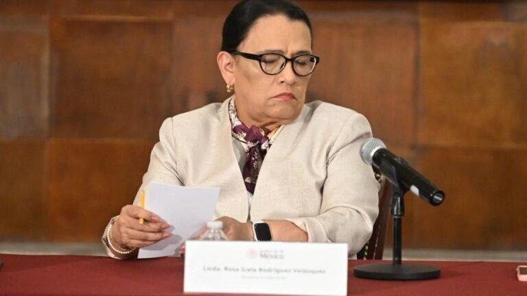 Rodríguez elude paradero de Rocha Moya y vínculos con el narco