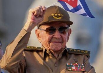Washington procesa a Raúl Castro: cargo de asesinato escala crisis regional