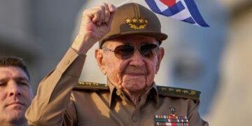 Washington procesa a Raúl Castro: cargo de asesinato escala crisis regional