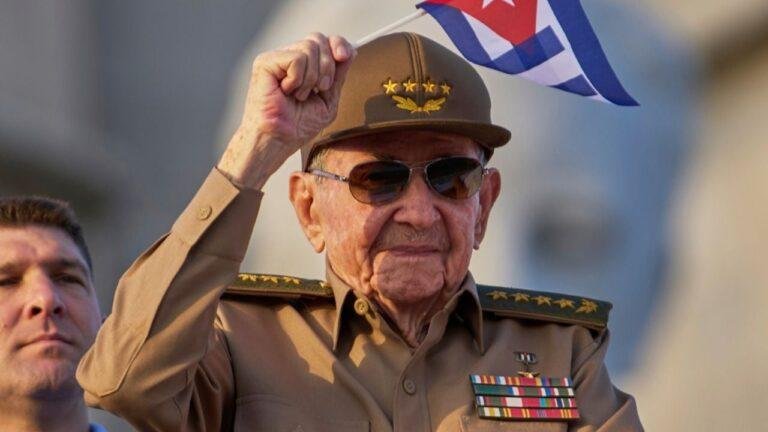 Washington procesa a Raúl Castro: cargo de asesinato escala crisis regional