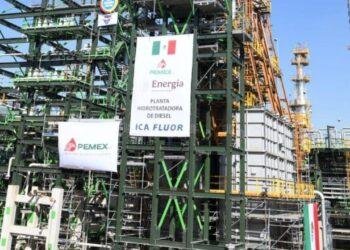 Apoyo a Pemex: Moody's escala el riesgo fiscal de México a Baa3