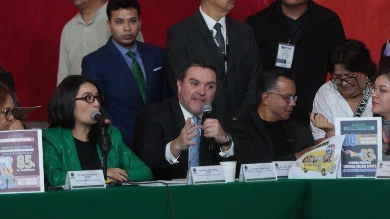 El PAN expone plan de Morena para silenciar crítica externa