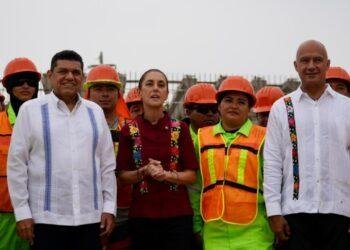 Sheinbaum conecta al país en informe digital por dos años de victoria
