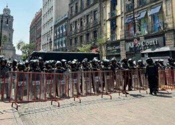 Aseguran perímetro central ante protesta magisterial y FIFA Fan Fest