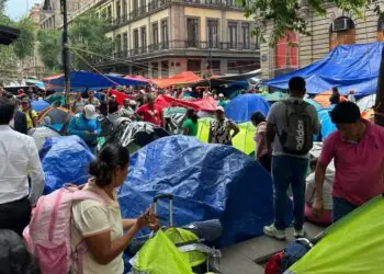 Plantón docente: la CNTE desafía al gobierno federal en el centro