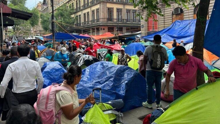Plantón docente: la CNTE desafía al gobierno federal en el centro