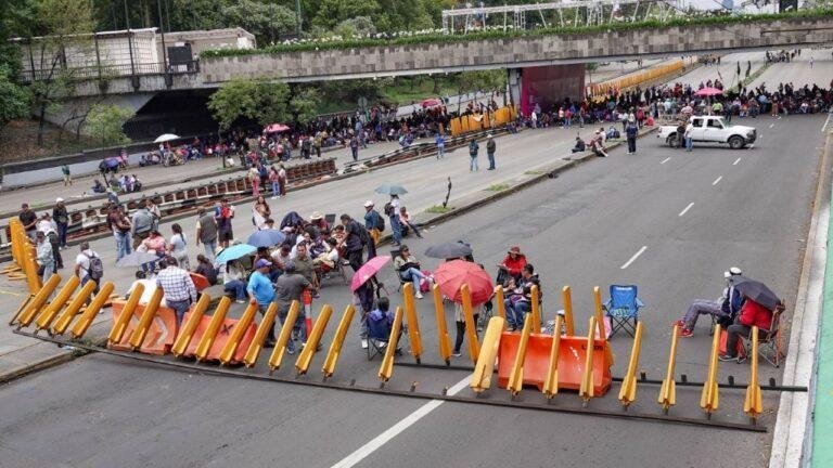 CNTE paraliza Ciudad de México: exigencias de justicia y diálogo urgente