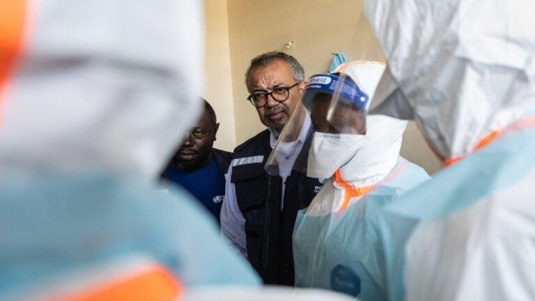Detener la expansión: Ébola cobra 43 vidas y supera 260 casos en RDC y Uganda