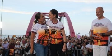 Inauguran Sheinbaum y Mara el Puente Nichupté