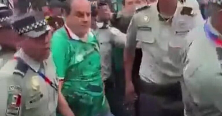 Cuauhtémoc Blanco afronta acusación de 'ratero' fuera del Estadio CDMX